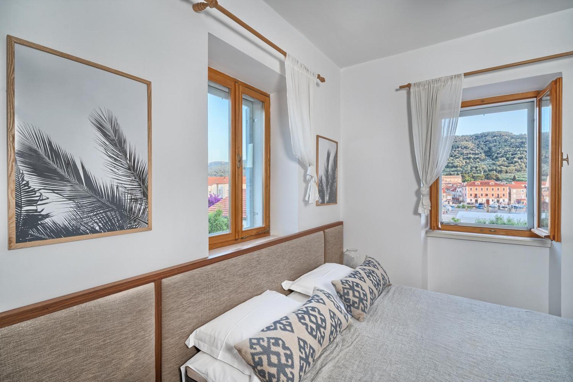 Hvar Luxury Villa And Pool With View In Heart Of Stari Grad สตารีกราด ภายนอก รูปภาพ